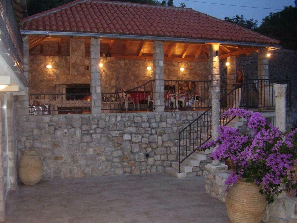 Romantic apartment Donje Celo Exterior foto